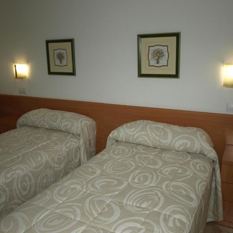 Apartaments Geminis - Two-Bedroom Apartment (4-6 Adults) - 9