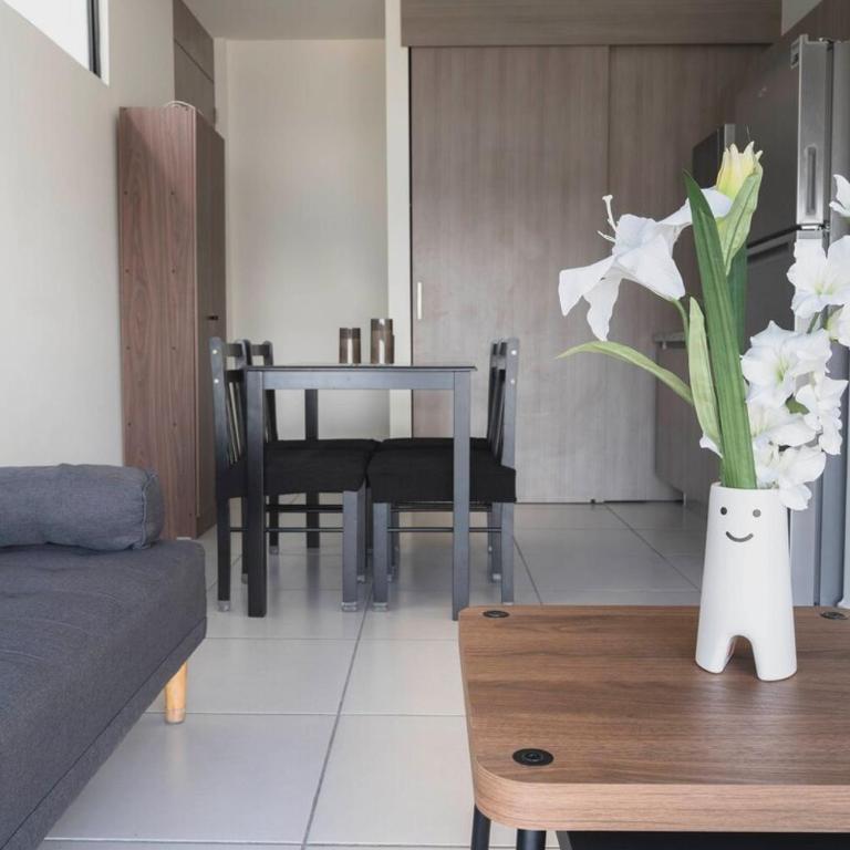 Santa Ana 360-40 Nvo Departamento muy cerca de Bugambilias Hp ITESO UVM - Two-Bedroom Apartment - 1