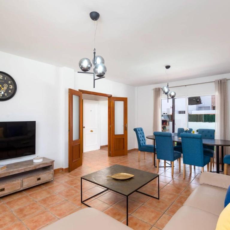 Villa Enrique by Villa Plus - Villa - 7