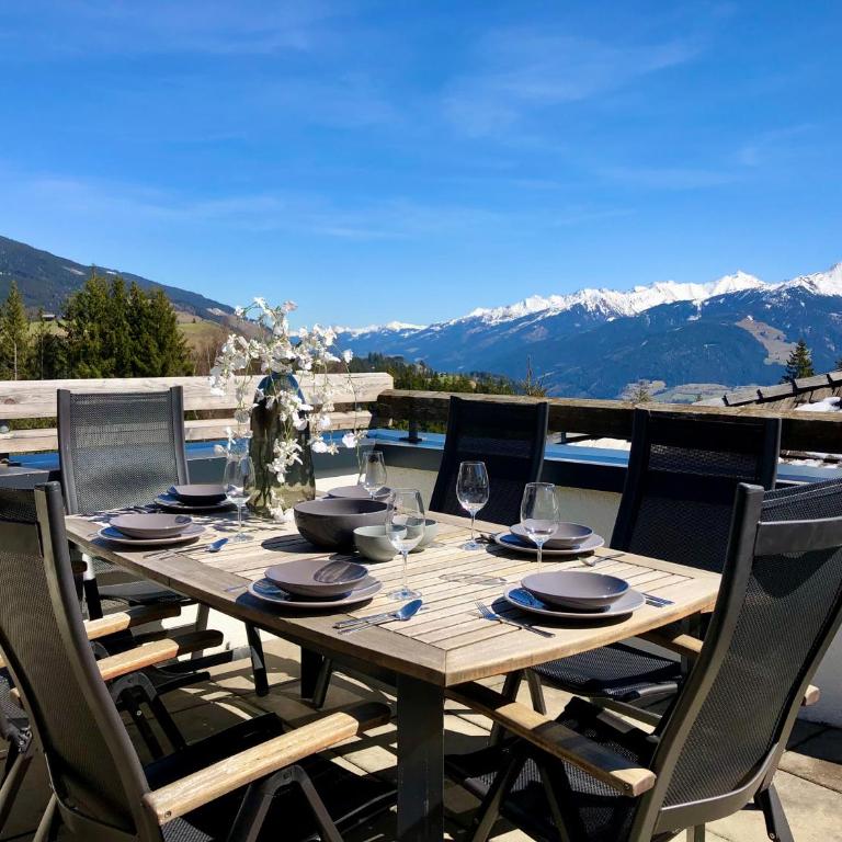 Penthouse JenSen - Apartment mit 2 Schlafzimmern und Bergblick - 2