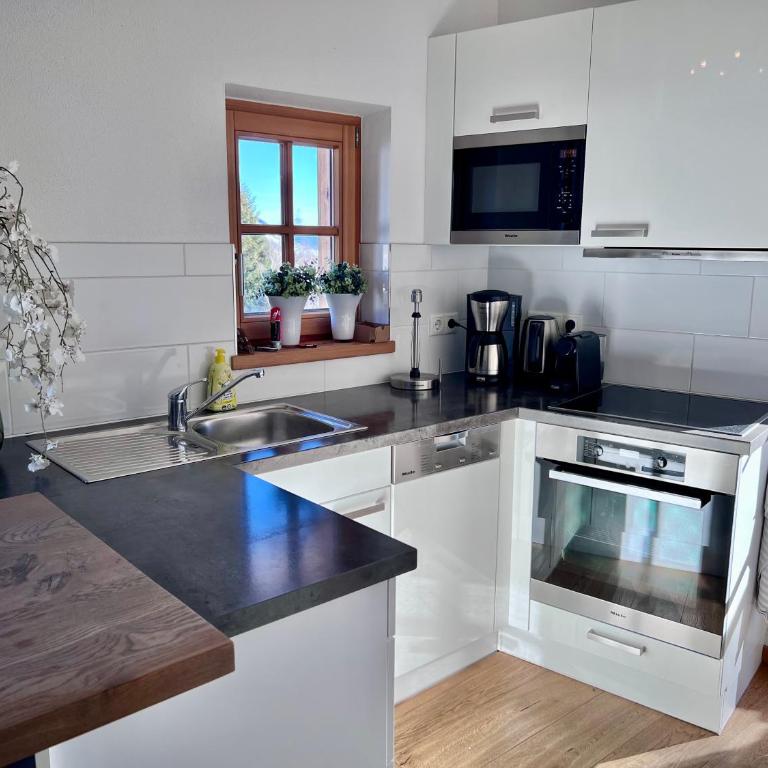 Penthouse JenSen - Apartment mit 2 Schlafzimmern und Bergblick - 18