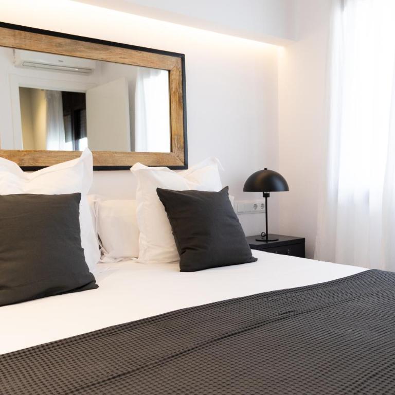 AB Eixample Calabria - Two-Bedroom Apartment - 3