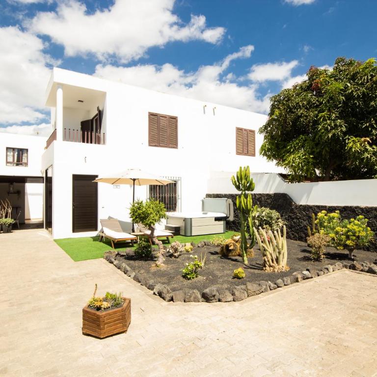 Casa Amapolas 14 - By AZ Rentals - Three-Bedroom Villa - 18