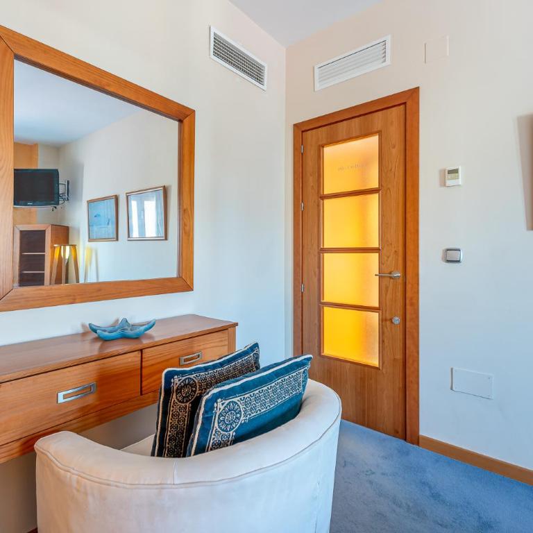 Holiday rentals apartment with Sea Views Puerto Marina - Apartamento de 3 dormitorios - 28