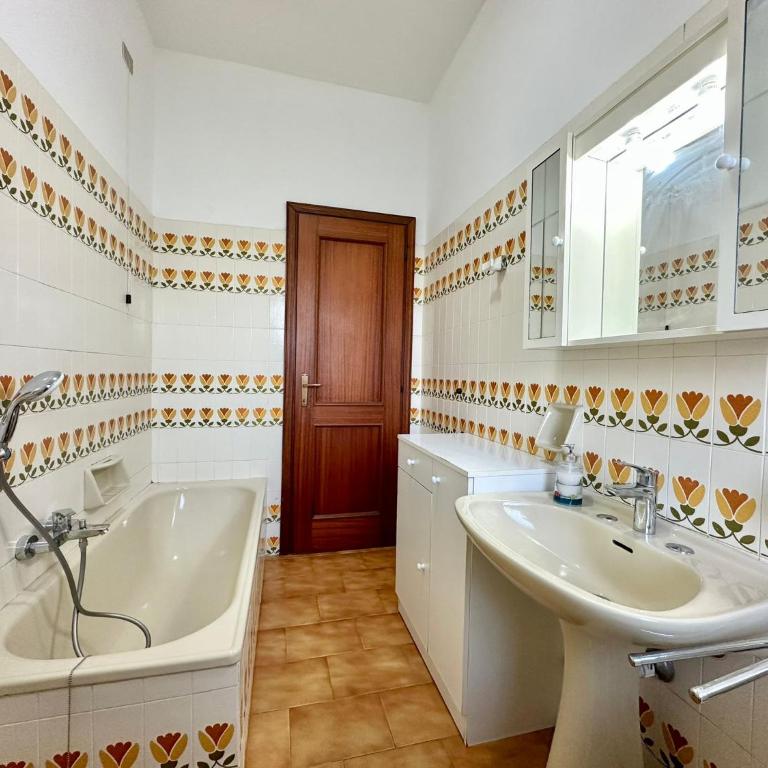 Hostdomus - Juliet House - Appartamento con 1 Camera da Letto e Balcone - 10
