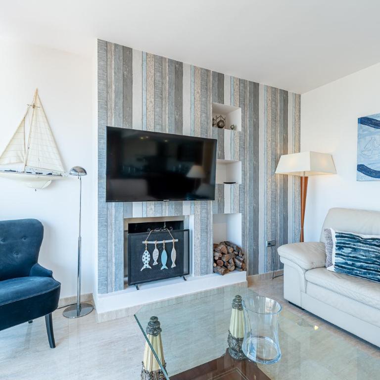 Holiday rentals apartment with Sea Views Puerto Marina - Apartamento de 3 dormitorios - 14