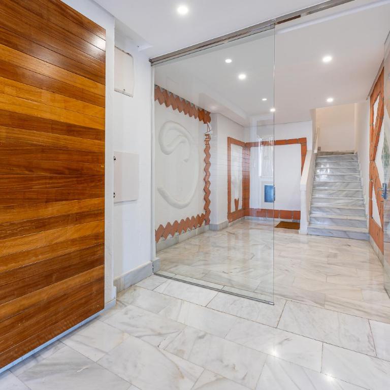 Holiday rentals apartment with Sea Views Puerto Marina - Apartamento de 3 dormitorios - 48