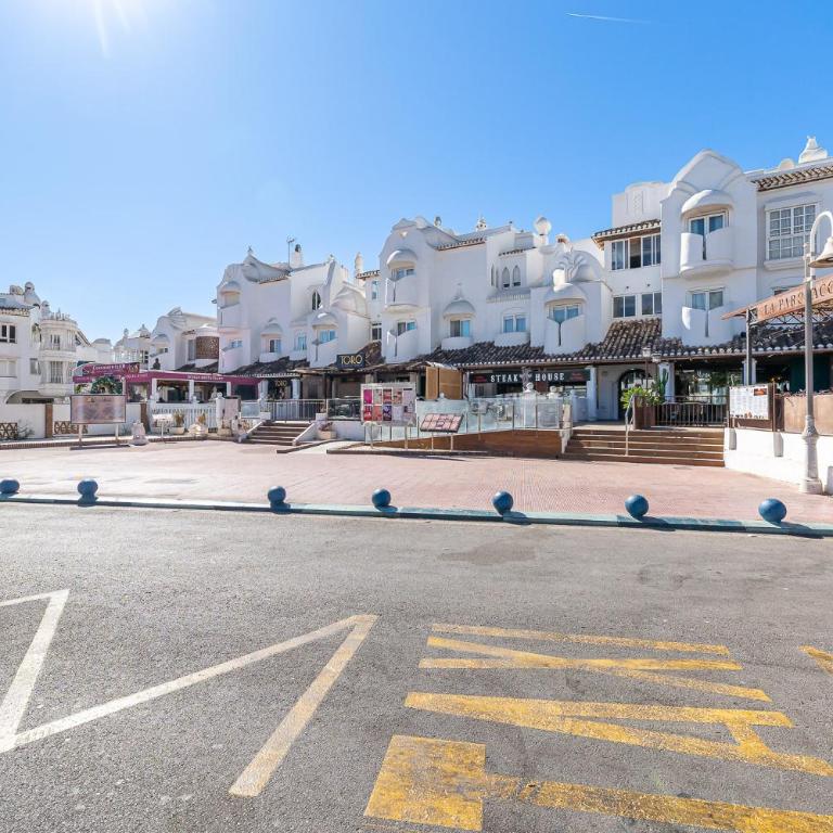 Holiday rentals apartment with Sea Views Puerto Marina - Apartamento de 3 dormitorios - 44