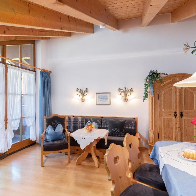 Landhaus Andrea - Apartment mit 2 Schlafzimmern und Balkon - 3