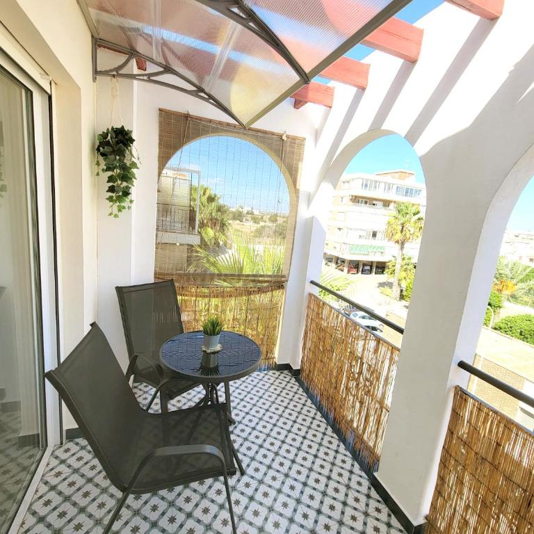Aguamarina apartment - Relax by the sea - One-Bedroom Apartment - 2