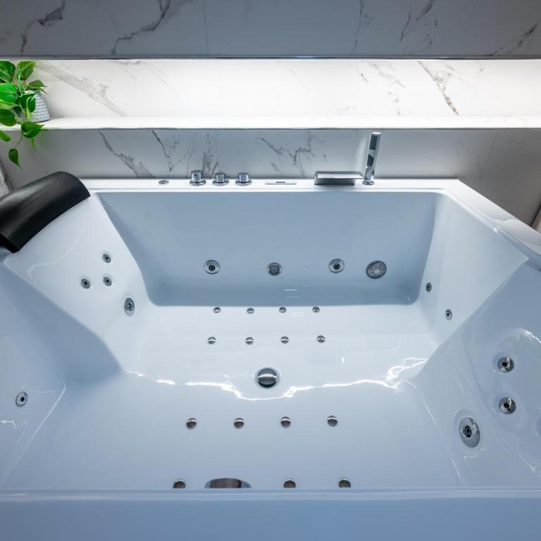 Principe del Pardo - One-Bedroom Apartment with Spa Bath - 24