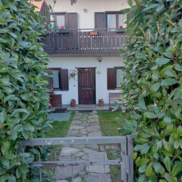 B&B Au Petit Bonheur - Camera Matrimoniale con Bagno Privato Esterno - 8