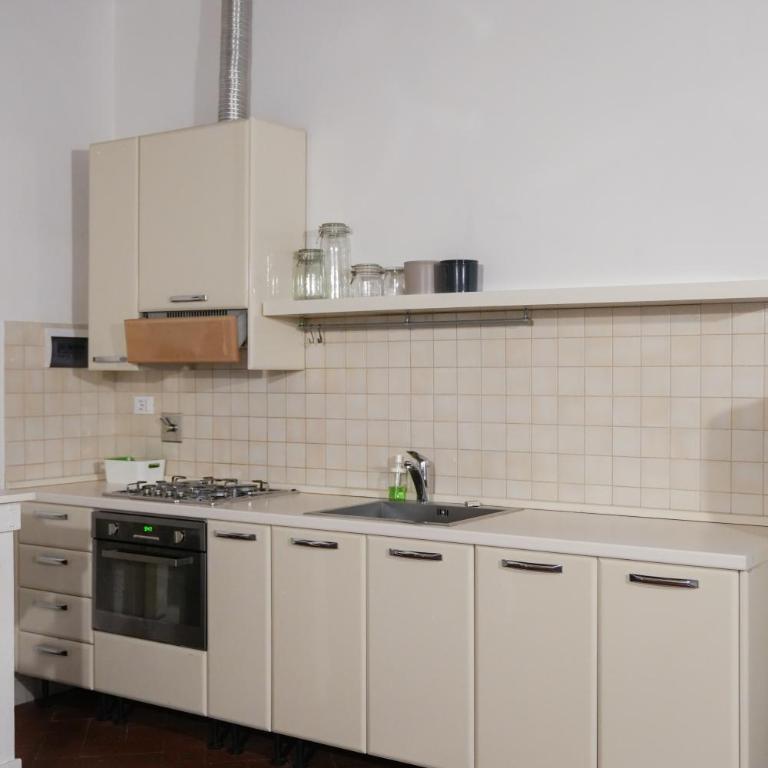 Lovely, comfort and beauty near Ponte Vecchio - Appartamento con 1 Camera da Letto - 3