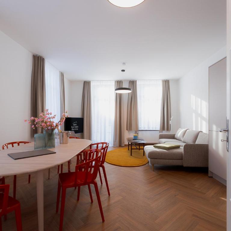 Alpine Apartements Maximilian Berchtesgaden - Apartment mit 3 Schlafzimmern und Bergblick - 8