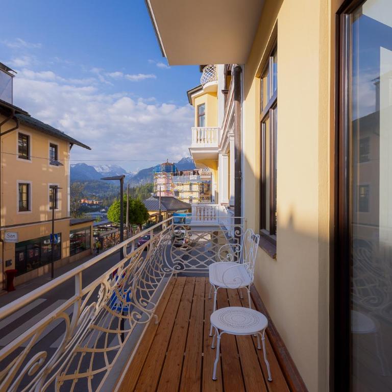 Alpine Apartements Maximilian Berchtesgaden - Apartment mit 3 Schlafzimmern und Bergblick - 21