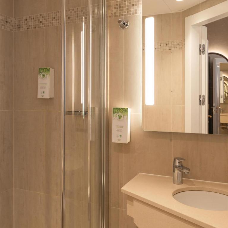 Best Western Au Trocadéro - Chambre Simple Confort - 6