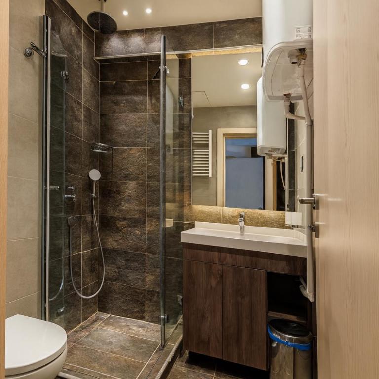 Central Konaci Apartments & Studio by Husky - Deluxe Studio - 2