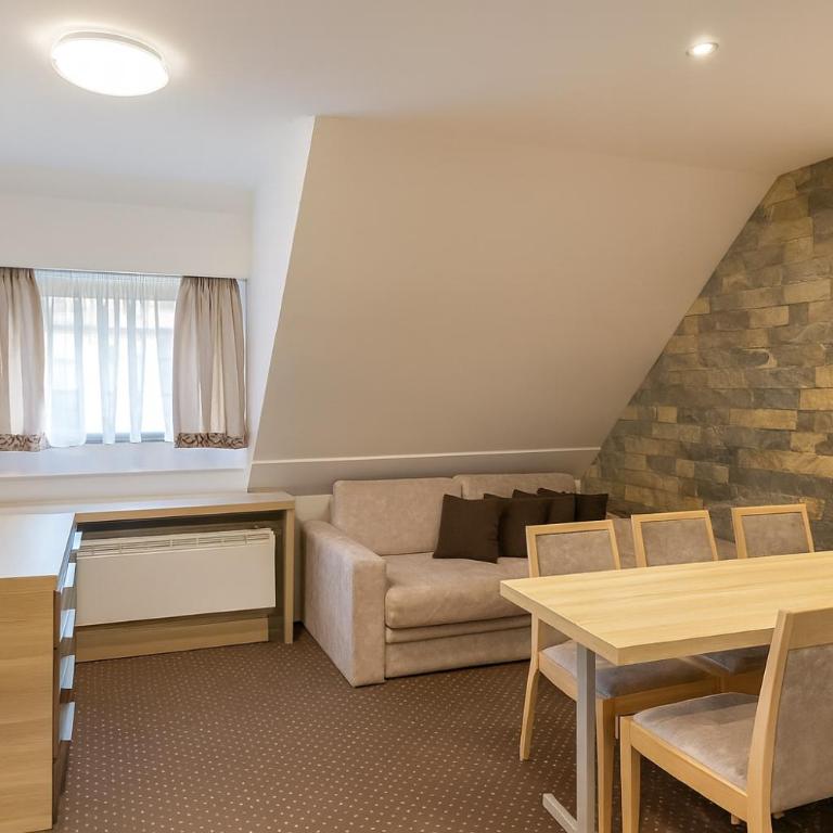 Central Konaci Apartments & Studio by Husky - Two-Bedroom Apartment - 5