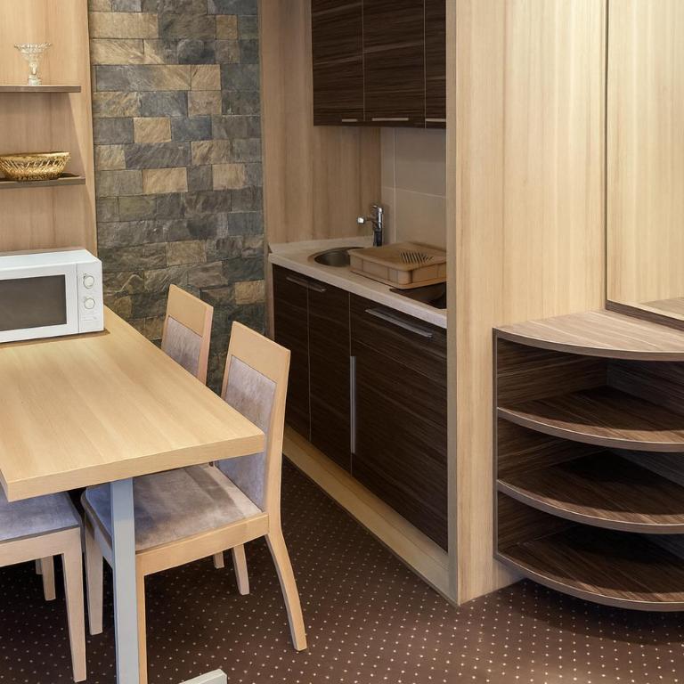 Central Konaci Apartments & Studio by Husky - Two-Bedroom Apartment - 3