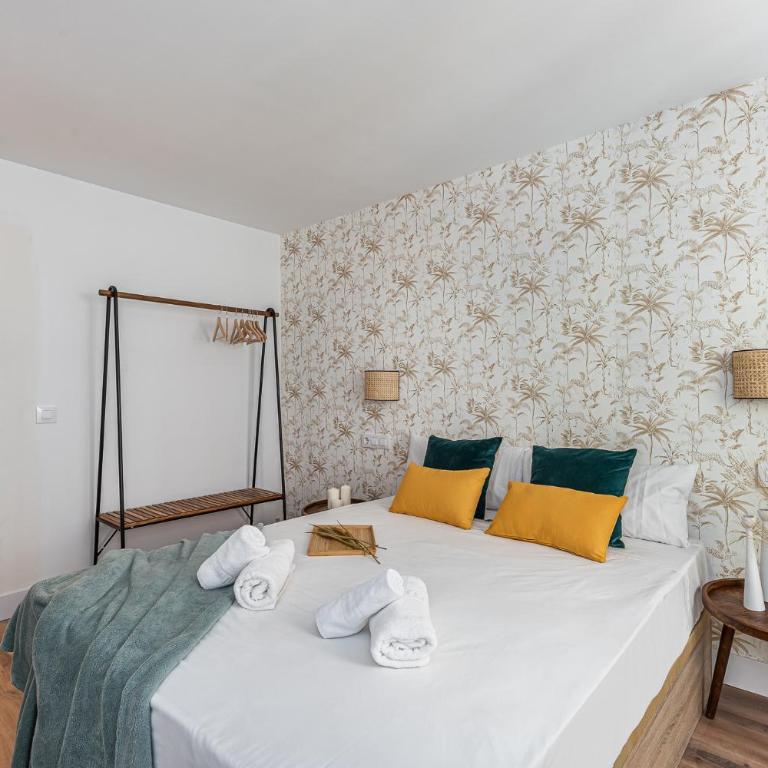 Queens Chueca II - Alquiler Corta Duración - Three-Bedroom Apartment - 9