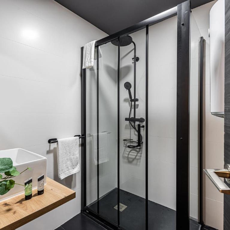 Queens Chueca II - Alquiler Corta Duración - Three-Bedroom Apartment - 21