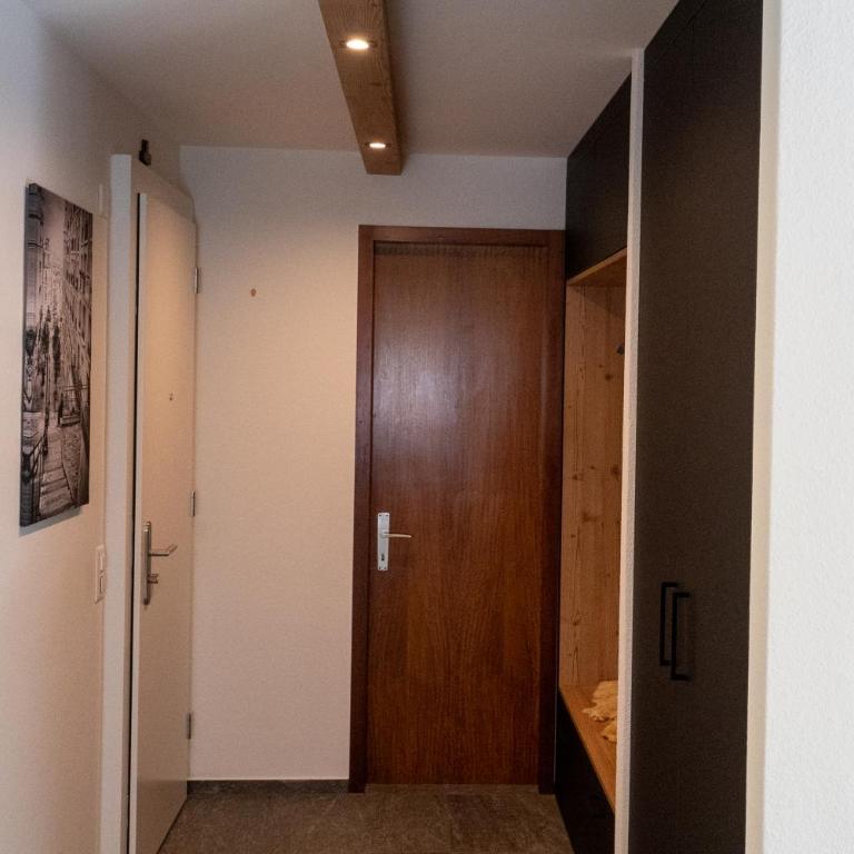 Spacious 2 bedroom apartment - Apartamento de 2 dormitorios con vistas a la montaña - 11