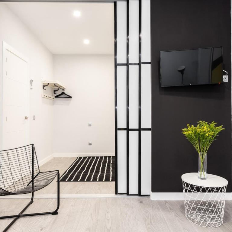 Waou Gran Via IV - Alquiler Corta Duración - Three-Bedroom Apartment - 27