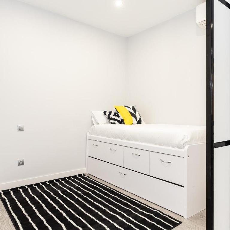 Waou Gran Via IV - Alquiler Corta Duración - Three-Bedroom Apartment - 29