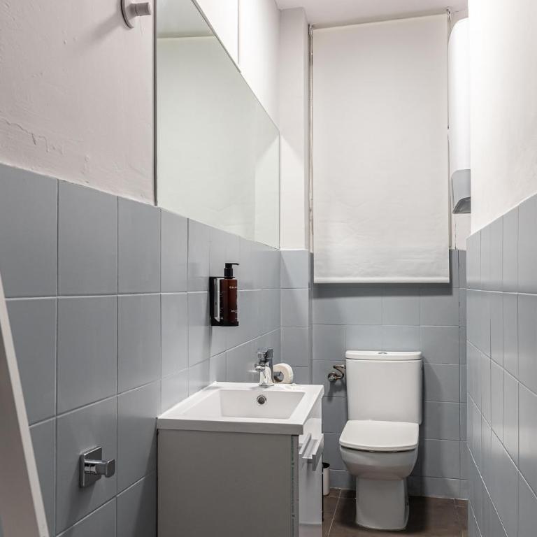 Waou Essence I Los Austrias - Corta Duración - Two-Bedroom Apartment - 17
