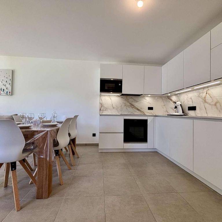 Art'Mony A205 - Votre T3 lumineux et neuf à Petit Châtel - Apartment mit 2 Schlafzimmern - 4
