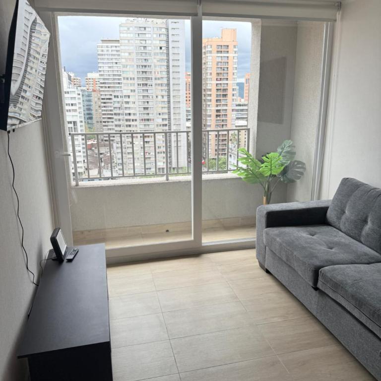 Downtown, Comfortable and modern, close to the subway - One-Bedroom Apartment - 1