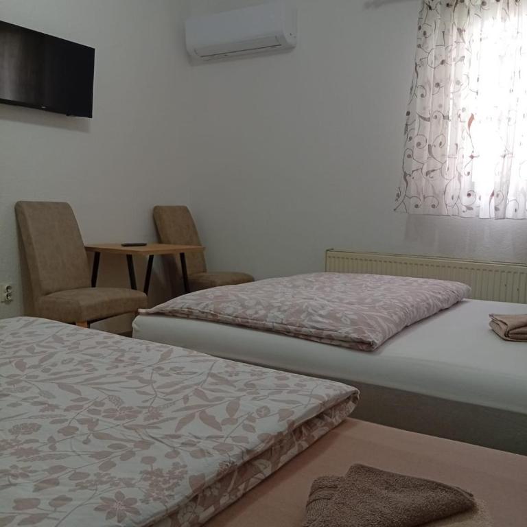 Apartman EM-Bajkeraj - One-Bedroom Apartment - 8