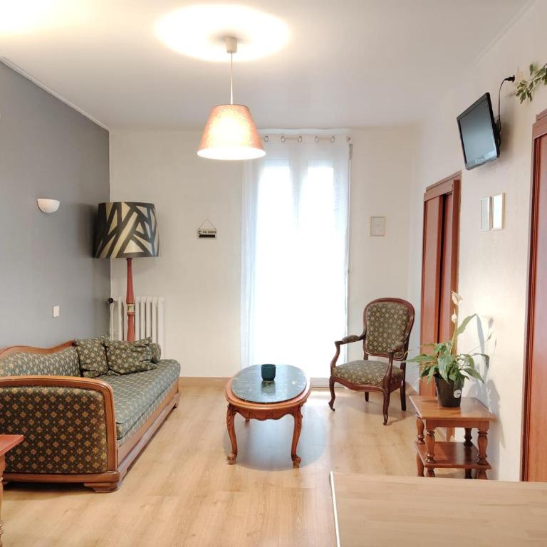 Appart'Hôtel Le Combes - Appartement - 11