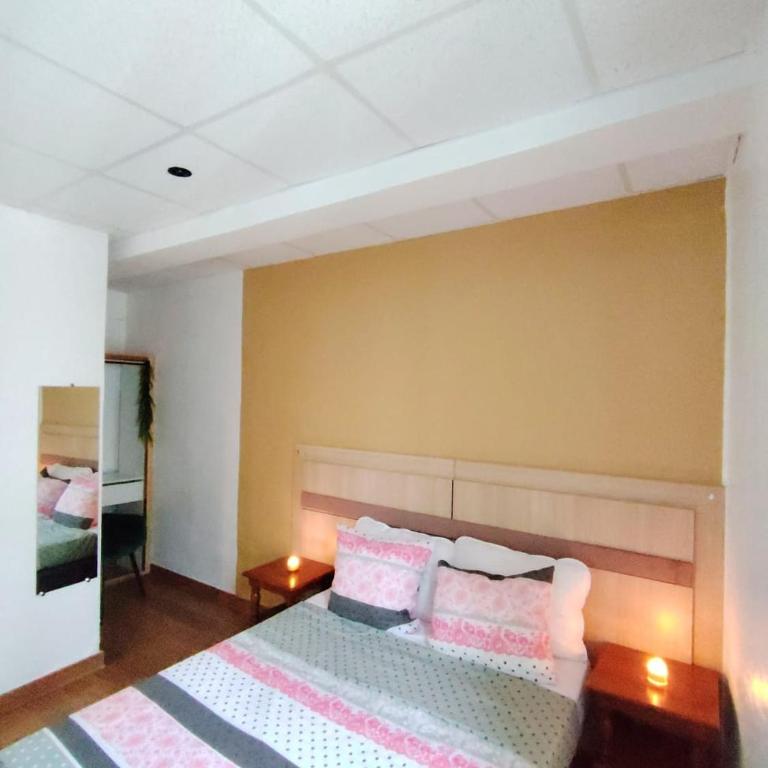 Appart'Hôtel Le Combes - Appartement - Vue sur Ville - 7