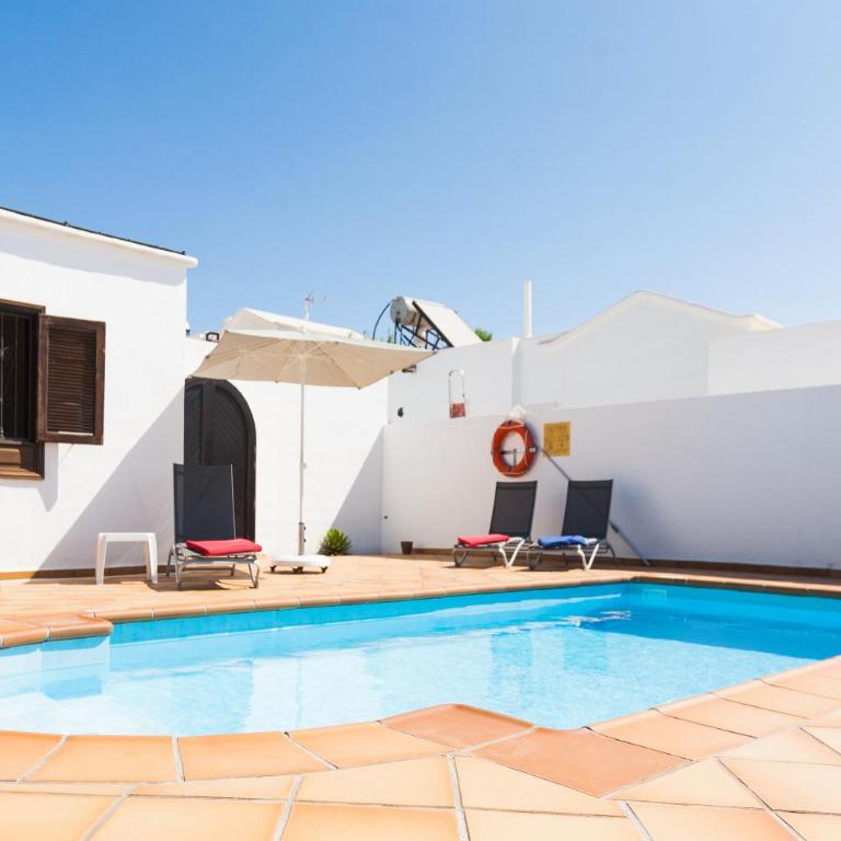 2 bedroom villa 'The Bungalow' with private heated pool. - Villa con piscina privada - 2