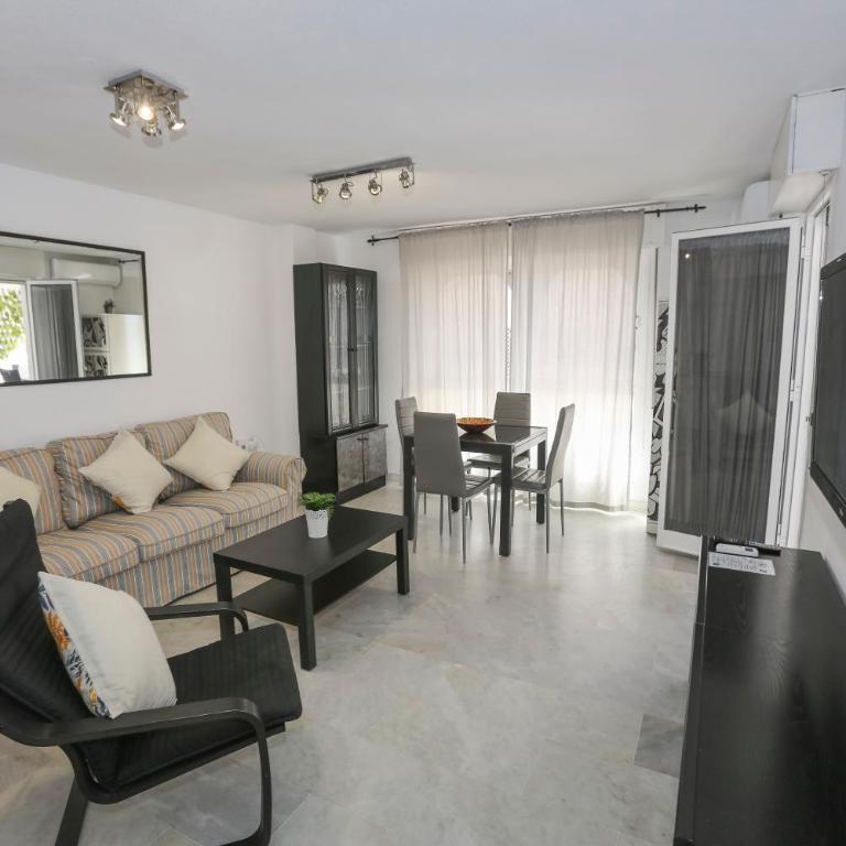 Alcazaba Del Mar parking next to the beach - Two-Room Apartment - 3