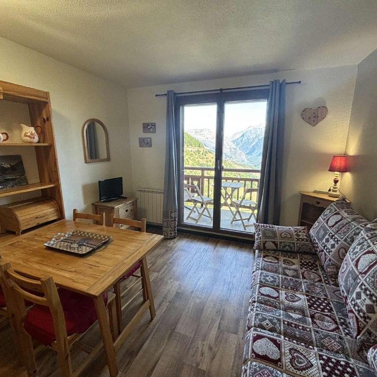 Studio confortable avec balcon à 400m des pistes - Auris en Oisans - Apartment mit 1 Schlafzimmer - 1