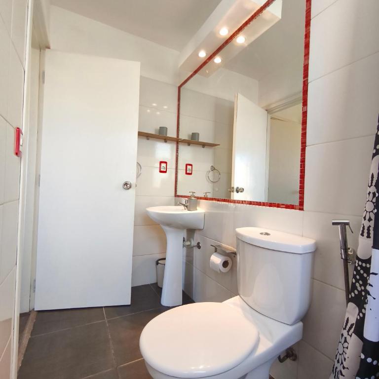 Apartamentos La Playa - Apartamento de 1 dormitorio con balcón - 24