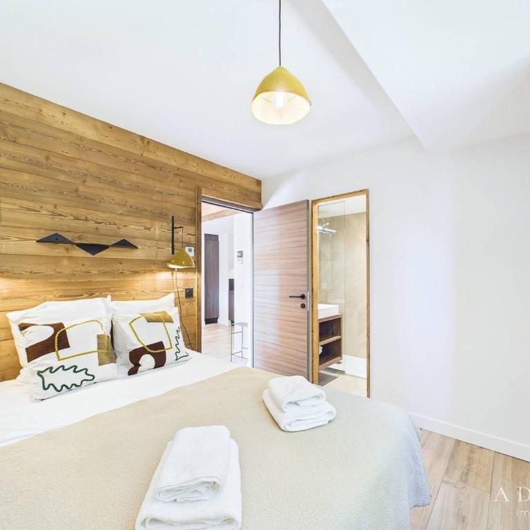 Appartement T4 moderne, 8-10 pers, proche pistes, parking, wifi - FR-1-398-672 - Appartement - 12