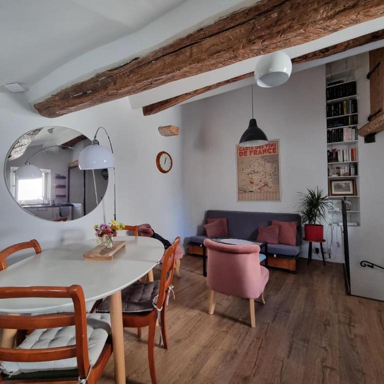 Maison de village chaleureuse - Maison 1 Chambre - 1