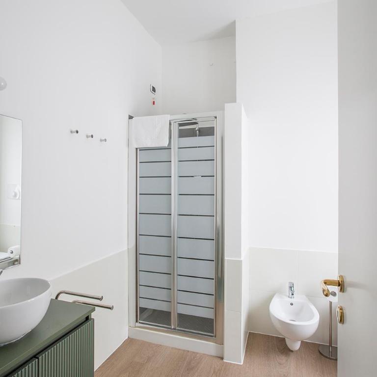 Lago - 8 posti con sauna palestra e garage - Appartamento con 3 Camere da Letto - 7