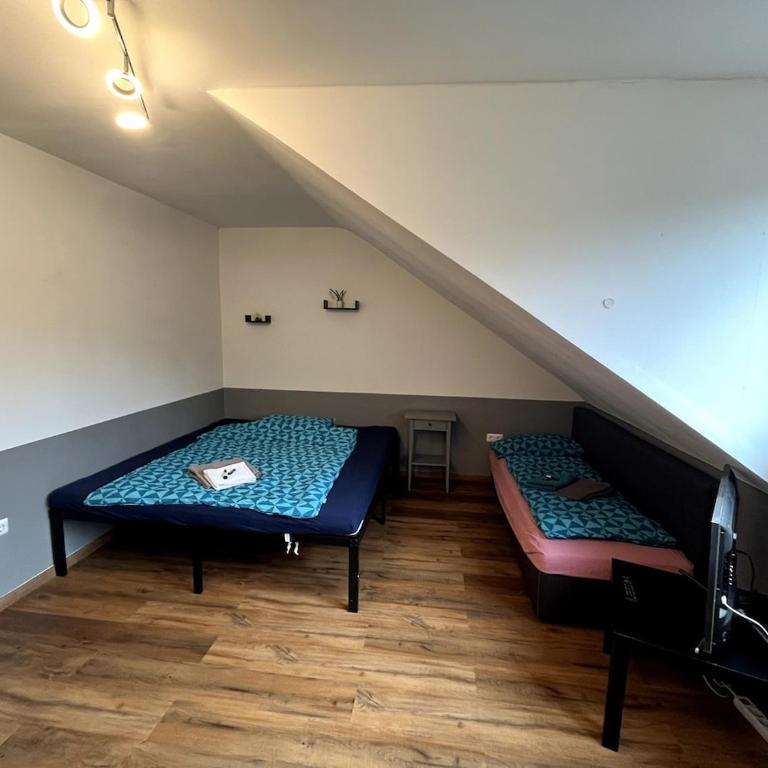 Gemütliches Apartment Würzburg-Heidingsfeld - Apartment mit 1 Schlafzimmer - 2
