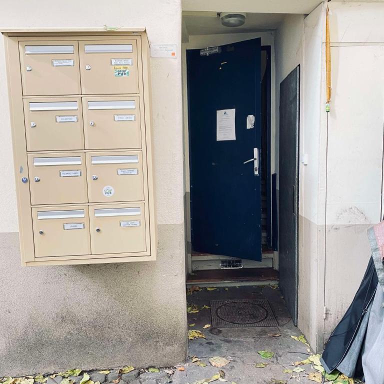 Chambre privée non verrouillée dans un appartement partagé - avec chien - Chambre Simple avec Salle de Bains Commune - 29