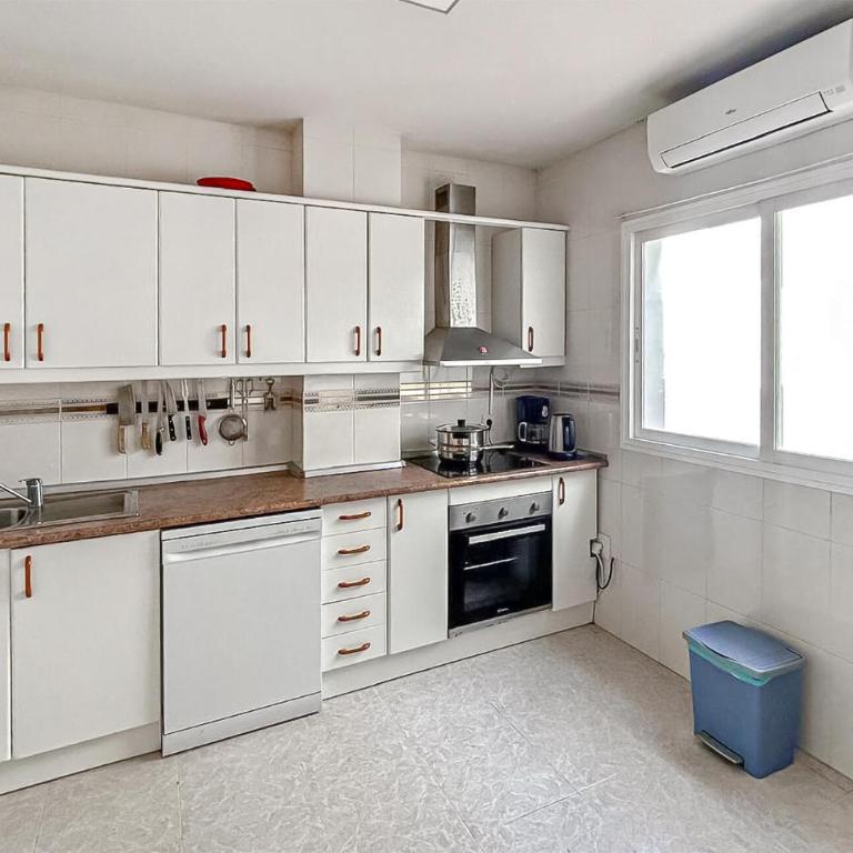 3 Bedroom Cozy Home In Fuengirola - Casa Vacacional de 3 dormitorios - 4