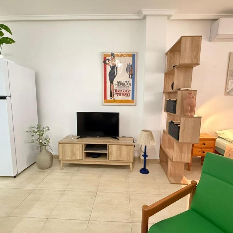 Finlandia Studio by Los Locos beach - Apartamento de 1 dormitorio - 7