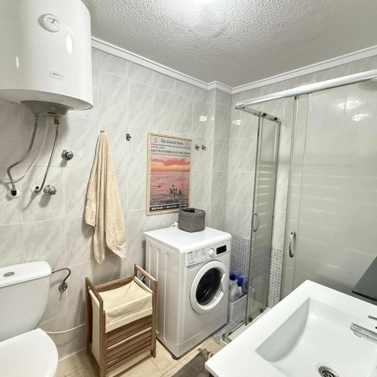Finlandia Studio by Los Locos beach - Apartamento de 1 dormitorio - 11