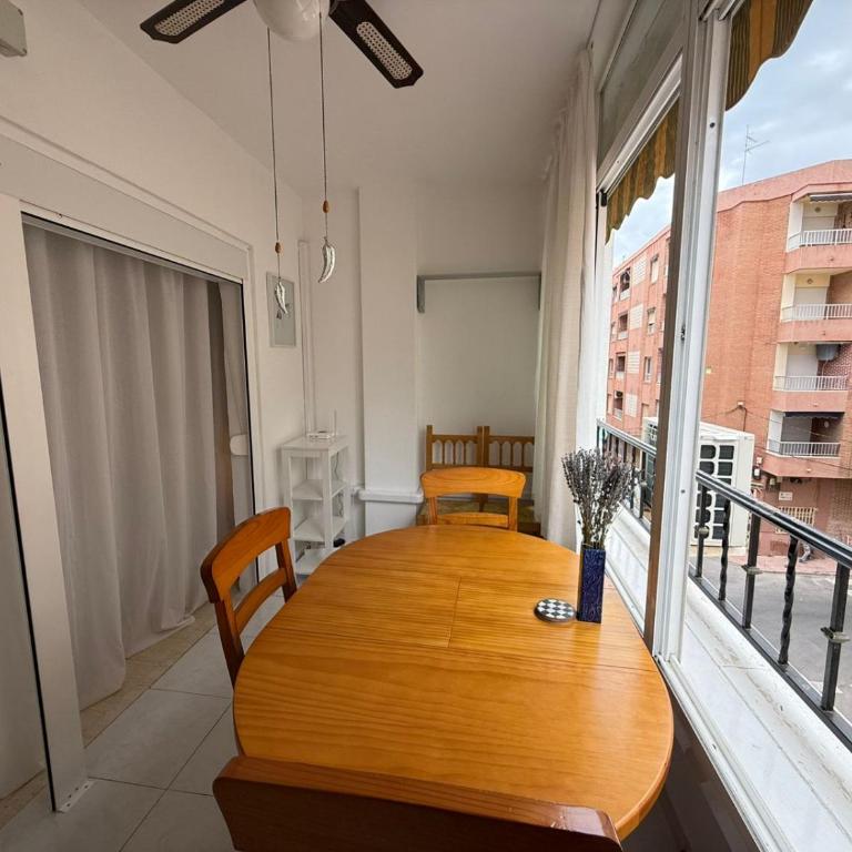 Finlandia Studio by Los Locos beach - Apartamento de 1 dormitorio - 14