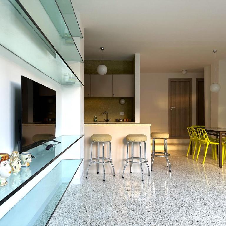 Spacious Apartment Navigli - Appartamento con 3 Camere da Letto - 1