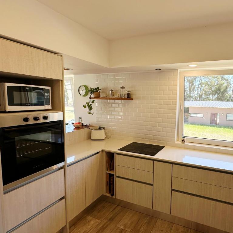 Casa Gabriela - Casa en Barrancas de San Benito Chapadmalal para 6 PAX - Hola Sur - Casa de 3 dormitorios - 10