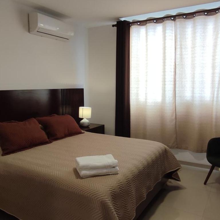 DEPARTAMENTO EN EQUIPETROL CON PISCINA ATEMPERADA- GYM Y PARQUEO GRATIS, CERCA DEL VENTURA MALL , LOS TAJIBOS, MANZANA 40 y SUPERMERCADOS - Apartamento de 1 dormitorio - 3